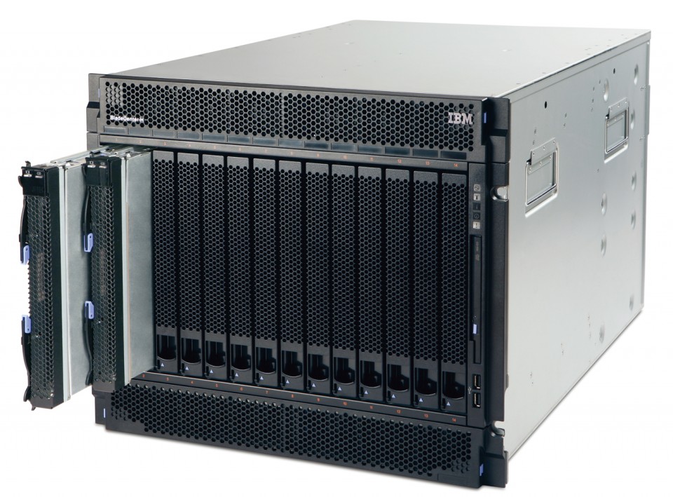 IBM BladeCenter H Chassis