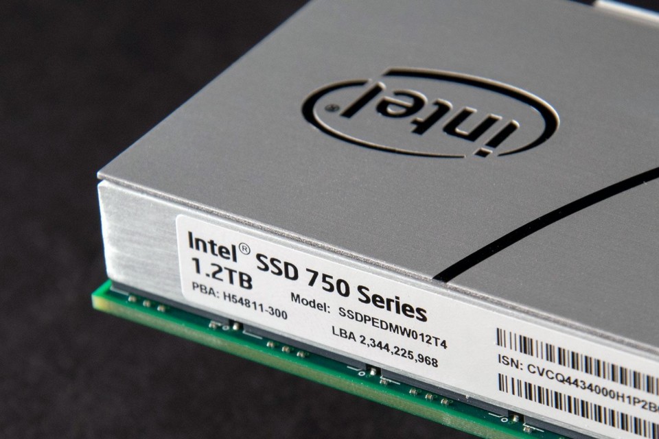 Intel® Solid-State Drive 750 Series