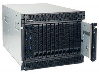 IBM BladeCenter H Chassis